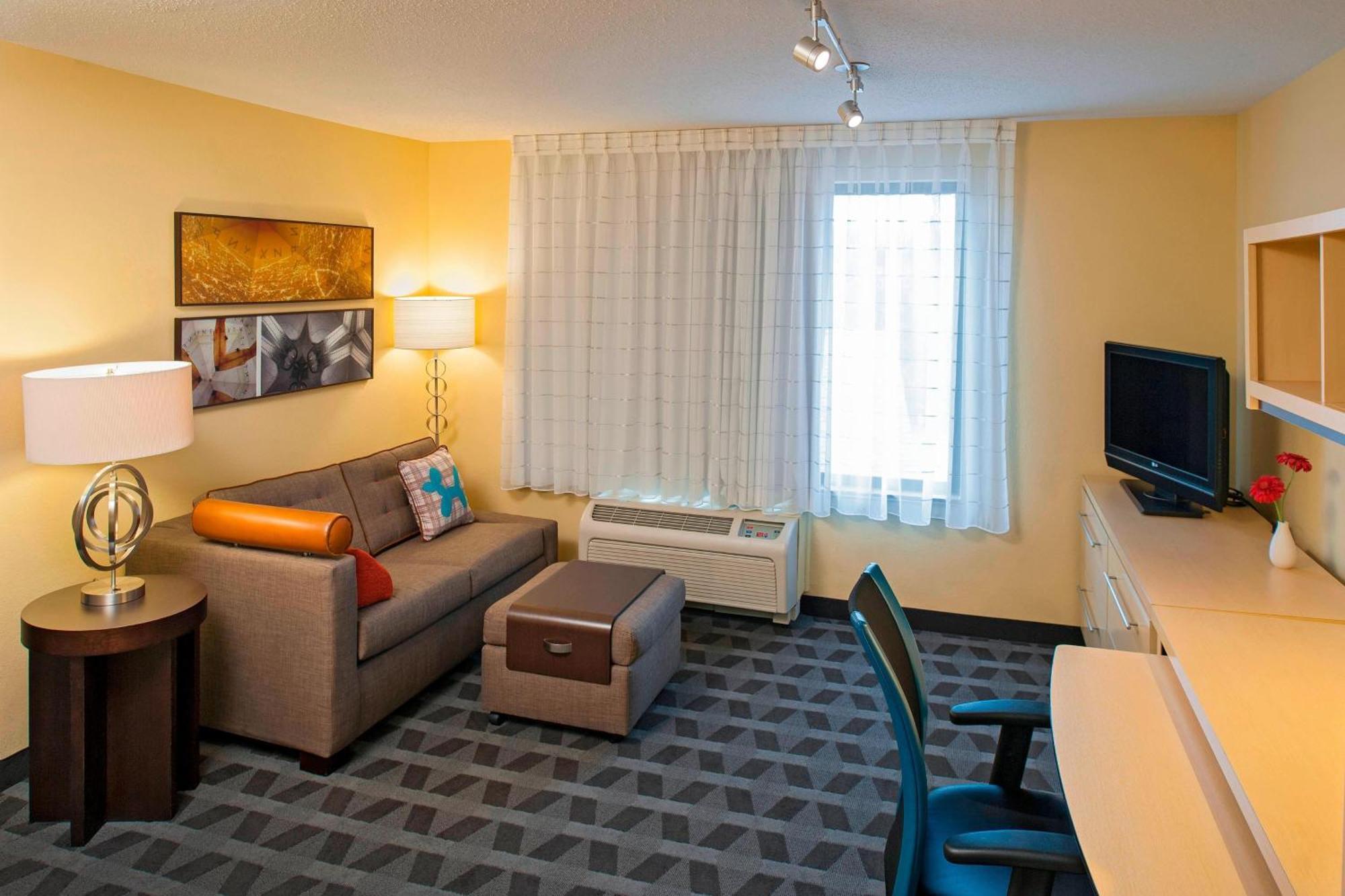 Towneplace Suites By Marriott Bethlehem Easton/Lehigh Valley Hollo Bagian luar foto